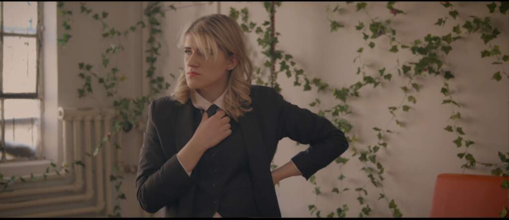 NEW RELEASE: Mistletoe – The Christmas Song We All Need